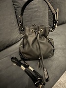 Torebka damska czarna na ramię i do ręki!