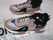 Buty trekkingowe męskie. Nowe 