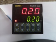 Timer SESTOS B2E-2R-220  jak Omron H5CX zasilanie AC 100-240V nowy