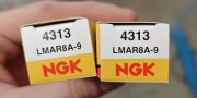 Świece NGK LMAR8K-9 2 sztuki nowe Yamaha MT07