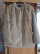 Futerko kurtka beżowa Stradivarius r. M