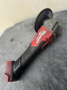 Szlifierka milwaukee fsagv125xb z regulacją obrotów i hamulcem 2023