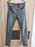 Szare jeansy chłopięce Sinsay – rozmiar 28