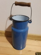 Kanka emaliowana 2L prl na mleko dzbanek z rączką