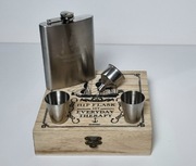 Piersiówka z Kieliszkami i Lejkiem - Zestaw Prezentowy