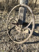 koło do sieczkarni, ozdoba na kwiaty, kwietnik, pnącza PRL