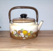 Czajnik emaliowany PRL