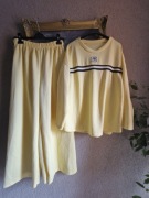 Komplet damski dresowy typ masełko żółty