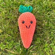Marchewka na szydełku, maskotka, pluszak.