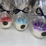 Świeca sojowa o zapachu landrynki