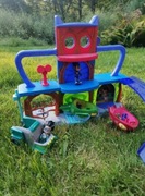 Piżamersi baza pojazdy i figurki