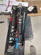 AMORTYZATORY tylne / tył  - YAMAHA N-MAX 125 nmax