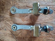 Ogranicznik drzwi Mercedes prawy i lewy 