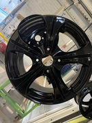 Felgi po renowacji 4x114.3 czarny połysk 
