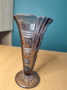 Wazon Art Deco szkło prasowane fioletowy 21 cm
