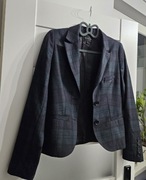 Wełniana marynarka damska w kratę 