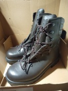 Buty wojskowe mon  r.43 