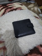 Czarny pojemny portfel męski z przegródkami