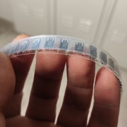 Kondensator tantalowy polimer SMD 330uF 2,5V LoESR dla TOSHIBA