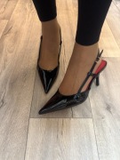 (40) Czarne czółenka szpilki wieczorowe z czerwoną wkładką, Nowe 