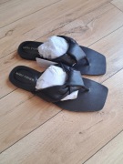 Klapki japonki czarne Marc Fisher 38