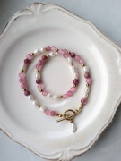 Naszyjnik choker stal chirurgiczna perły naturalne jadeit