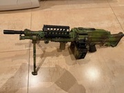 Replika karabinka M249 SAW firmy classic army