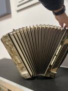 Akordeon Weltmister 80