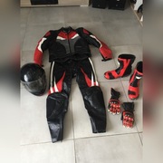 Strój na motocykl kurtka,spodnie,buty,kask skóra
