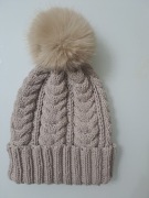 Czapka z włóczki 100% merino