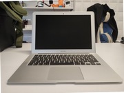 Apple MacBook Air 13" 2017 8GB Ram 128GB HDD