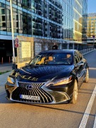 Lexus ES300H. Omotenashi. Digital Mirrors 