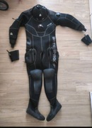 Skafander do nurkowania