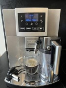DeLonghi ESAM 5600 Perfecta Graphic Touch Screen | Po pełnym serwisie