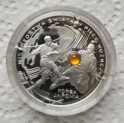 Moneta 10 zł 2002 r. Mistrzostwa Korea - Japonia, bursztyn