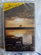 KASETA  ONA MROK NOWA