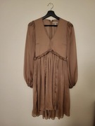 Elegancka brązowa sukienka