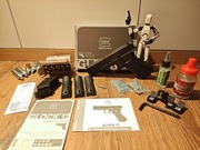 MEGA ZESTAW Glock 17 Gen 4 BLK Umarex 4,5mm 