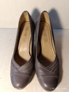 Czółenka skórzane LASOCKI 