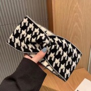 Boho-Chic Damska zimowa ciepła OPASKA na Głowę w Kratkę PEPITKA Jesień