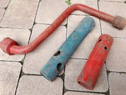 Cztery stare wielkie klucze nasadowe  