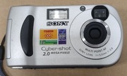 Aparat cyfrowy Sony Cyber-shot DSC-P31, uruchamia się, nietestowany