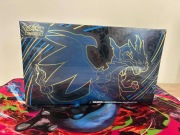 Pokémon TCG: Mega Charizard X ex - Ultra-Premium Collection
