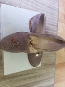 Śliczne skórzane pantofelki  rozm.37