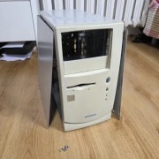 Obudowa do Retro PC Optimus