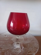 Wazon kielich czerwone szkło 