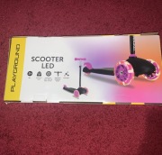 Hulajnoga trójkolowa LED świecące