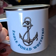 Kubek emaliowany - Żagle ponad wszystko, personalizacja