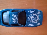 Samochodzik chewrolet plastikowy