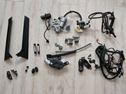 Audi Q5 FY 80A Osprzęt tylniej klapy KOMPLET